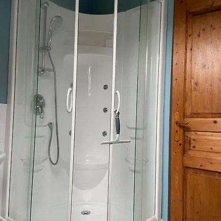 La Roche Holiday home Reffuveille